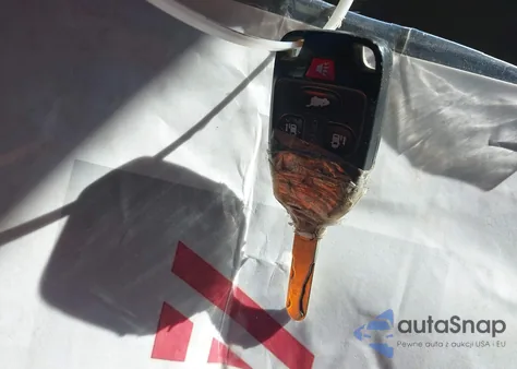 2011 Honda Odyssey Ex-L from USA, damaged, VIN 5FNRL5H66BB037014